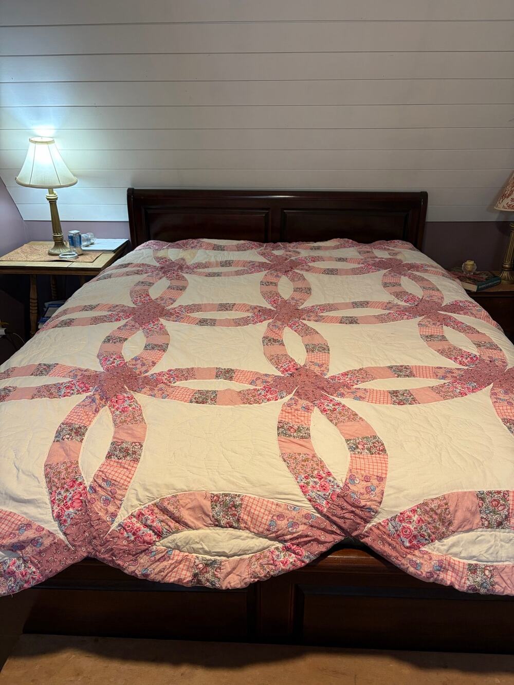 Vintage Double Wedding Ring Pink Floral Gingham Queen Cutter Quilt Scallops
